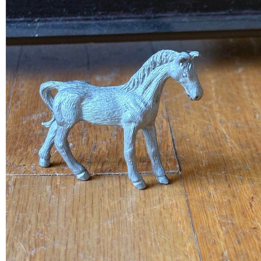 VINTAGE MINIATURE PEWTER FIGURINE HORSE